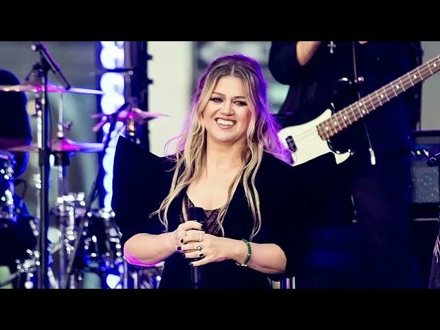 Kelly Clarkson jokes about 'physical limitations' amid weight loss transformation#news #world [7a6b8393e]