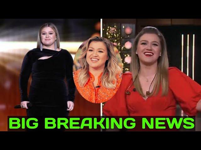 VERY MERRY KELLY! Kelly Clarkson, who claims to have lost 50 pounds in eight months, flaunts her [9d0176783]