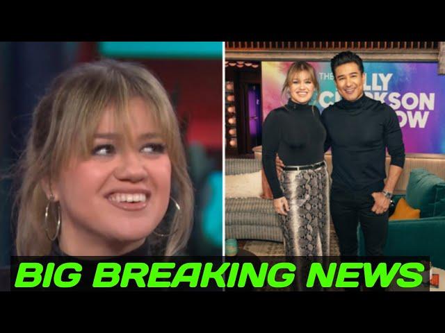 HAIRY SITUATION! Fans of Kelly Clarkson criticise her appearance citing 